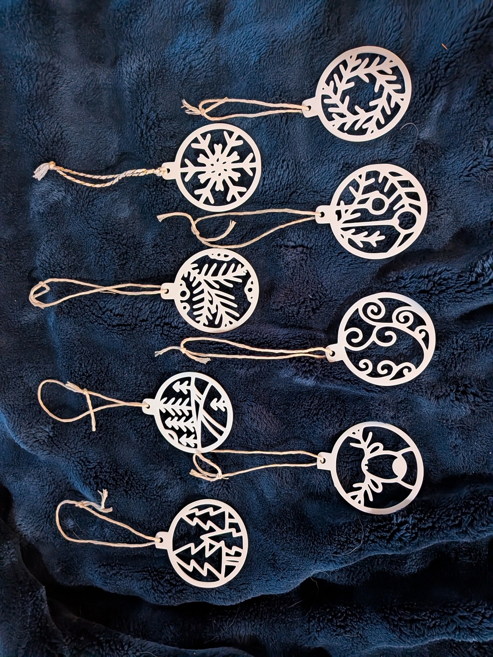 3D Printed White XMas Ornaments